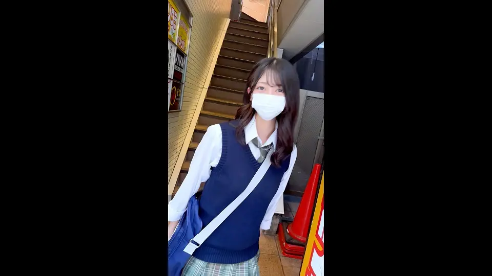 【話題作】炎上＆活動休止中　18歳アイドル研修生。反省の色一切無しで初出演　禁断の映像初公開。 (AV女優 pink noise ) (ひなこ )