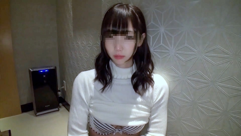 <span class="title">【顔出し解禁】国民的アイドルグループ4期生。TVで見たあの人気メンバーとの最初で最後の撮影。※なくなり次第終了です – Hey動画</span>