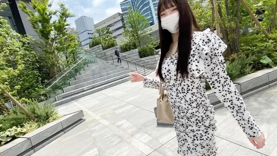【完全顔出し】”奇跡の8頭身 清純派新人グラビアアイドル / 1度限りのピル無しガチ生中出し。80分超え高画質撮影希少映像。※短期終了 (AV女優) (かれん )