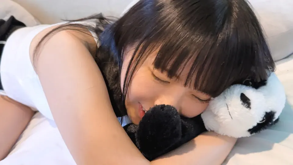 身長140cm 18歳に身長140cm 18歳になった元キッズアイドル!小さなカラダが壊れるまで突き続けた衝撃の膣奥貫通中出し映像なった元キッズアイドル!小さなカラダが壊れるまで突き続けた衝撃の膣奥貫通中出し映像。※数量限定先着順で4K原版送付～Nasty Plot