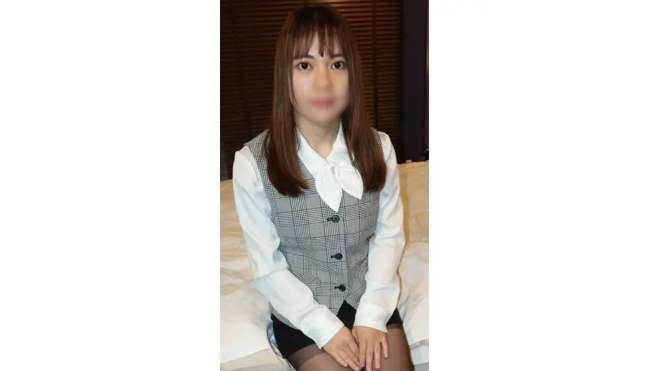 [即ハメ中出し素人妻］無修正≪銀座デパート総合職　美人ＯＬ≫OLとゲームしてたら興奮して中出ししてしまった〜 (ハメノスケ 素人 ) (素人 )